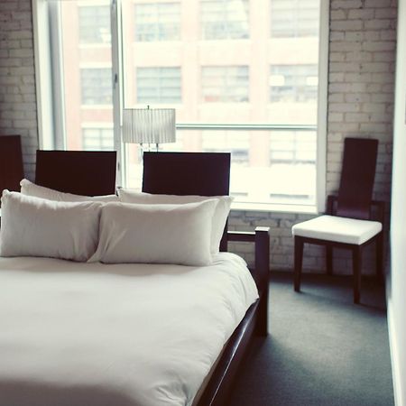 Hotel Ocho Toronto Exterior photo
