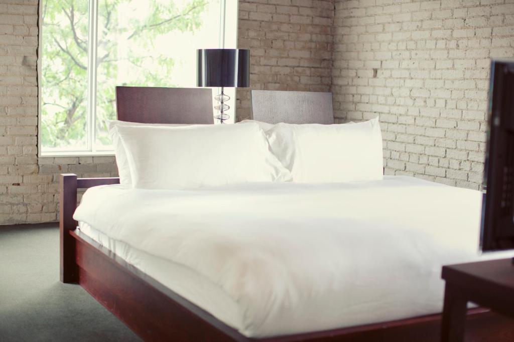Hotel Ocho Toronto Room photo