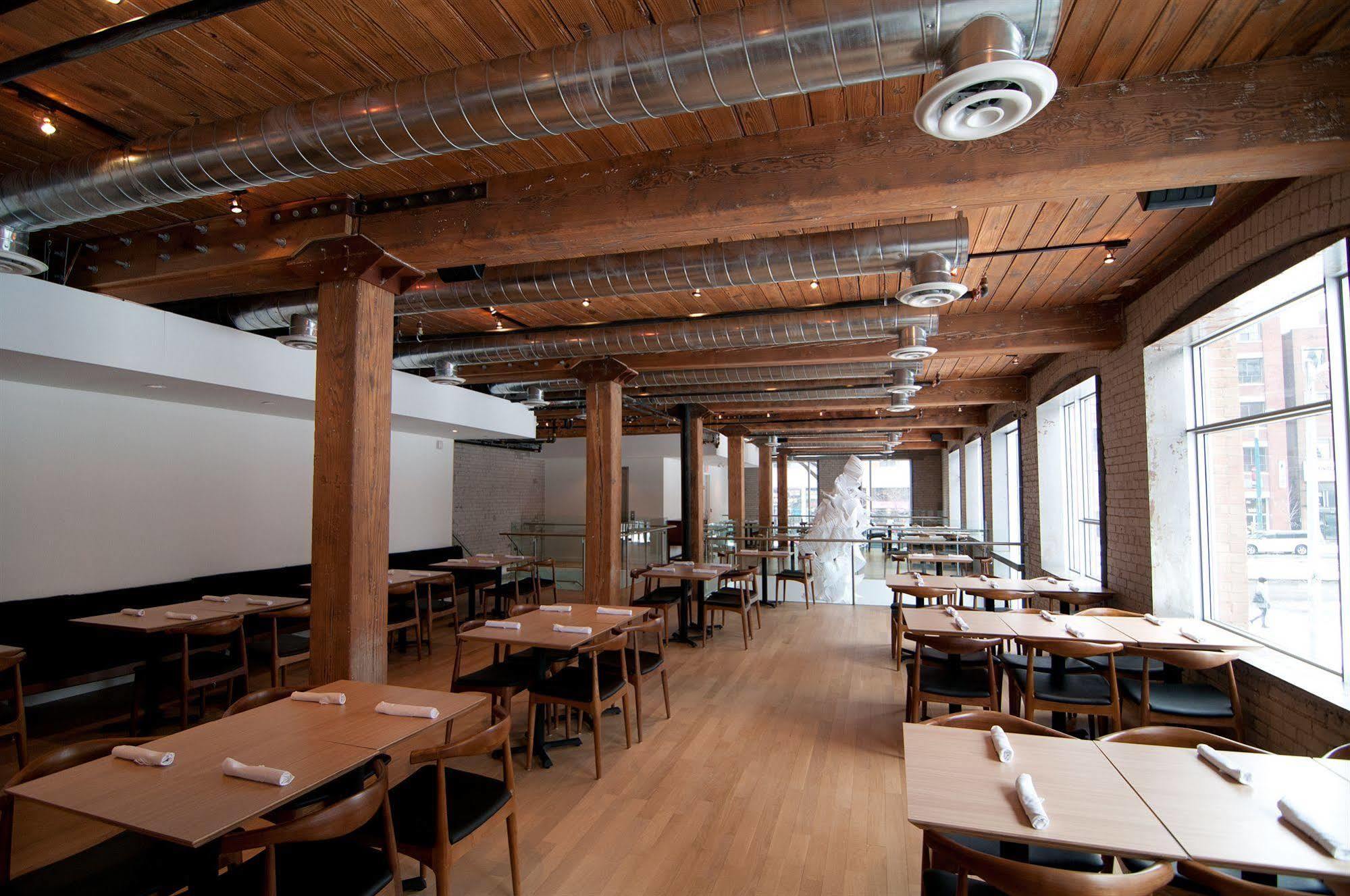 Hotel Ocho Toronto Exterior photo